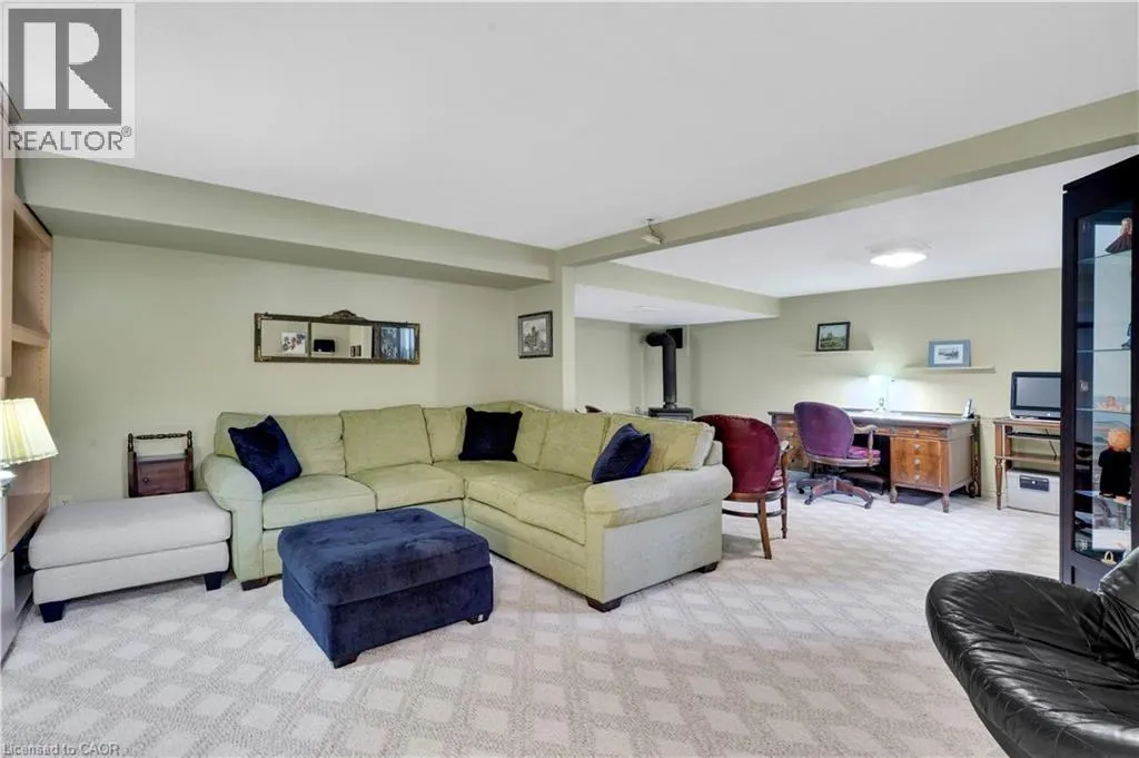 310 DALESIDE Place