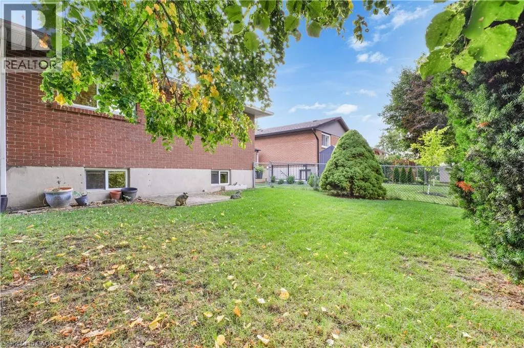 310 DALESIDE Place