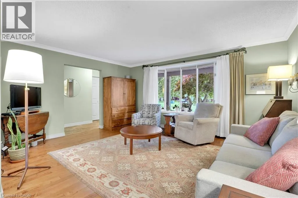 310 DALESIDE Place