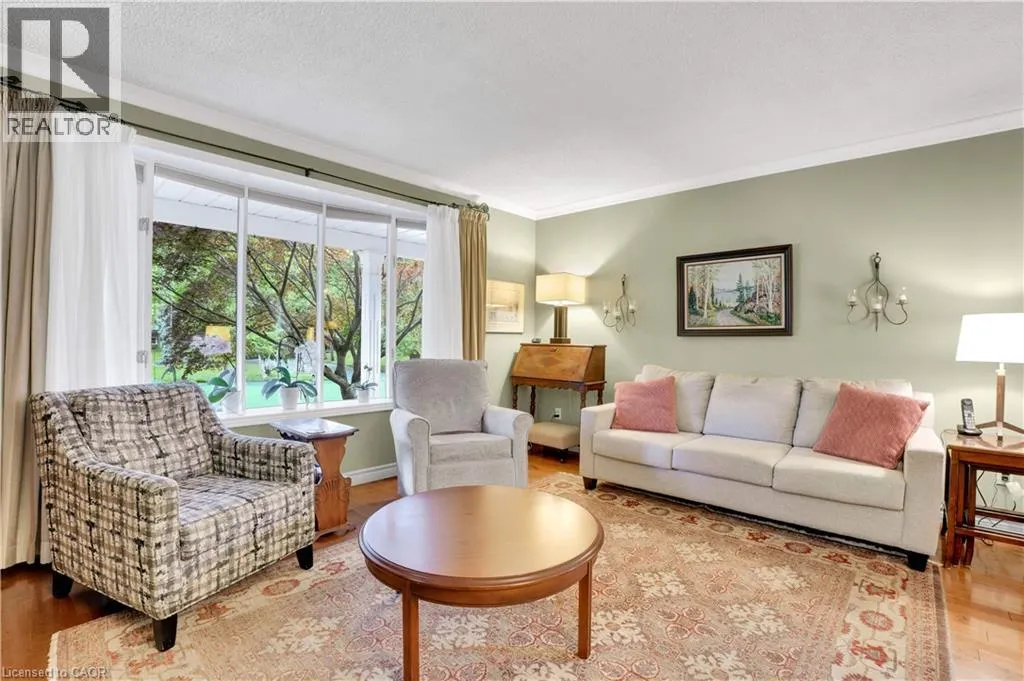 310 DALESIDE Place