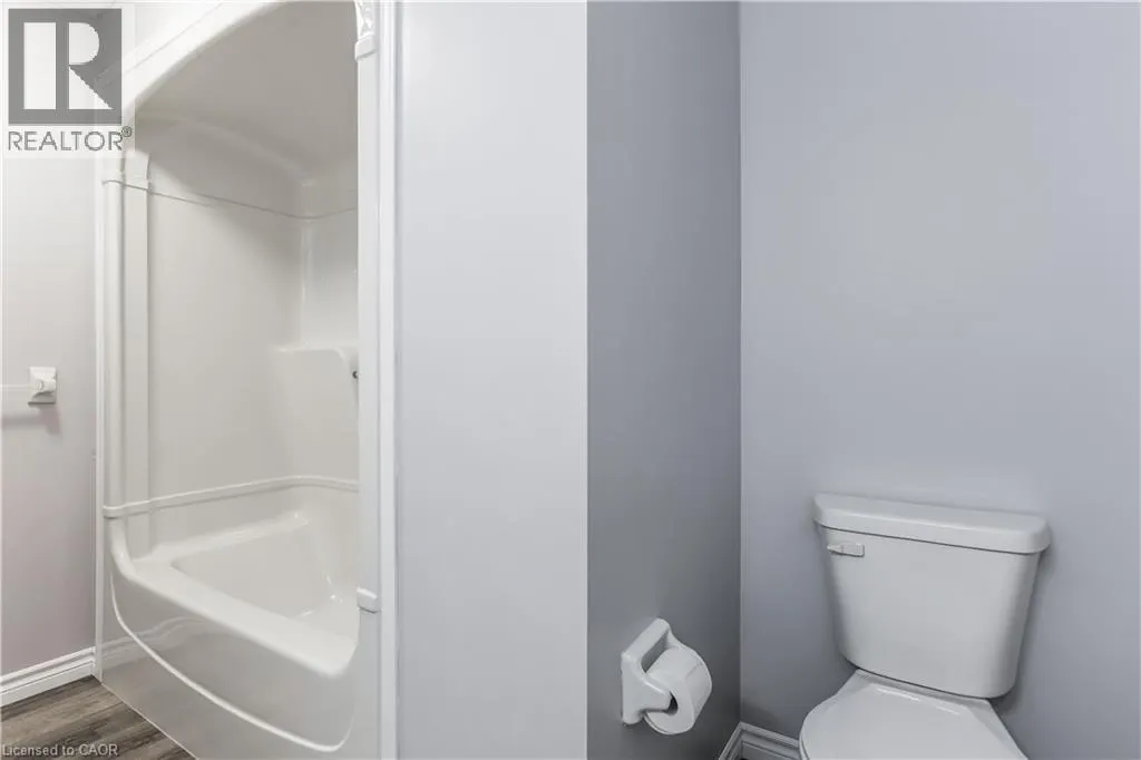 1030 COLBORNE Street E Unit# 20, #20
