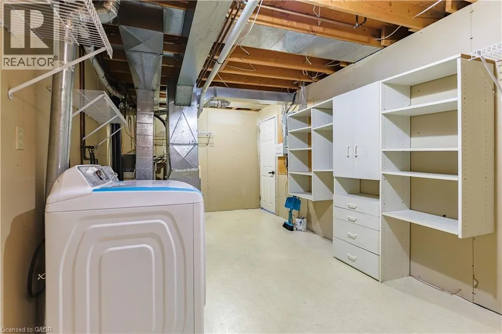 1030 COLBORNE Street E Unit# 20, #20
