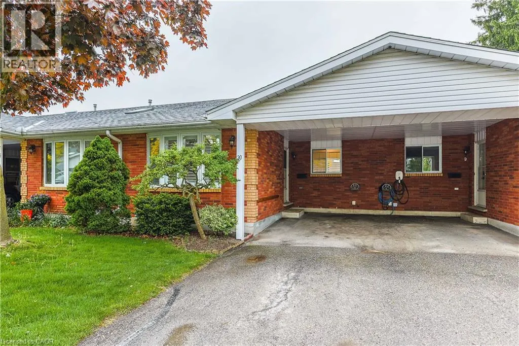 1030 COLBORNE Street E Unit# 20, #20