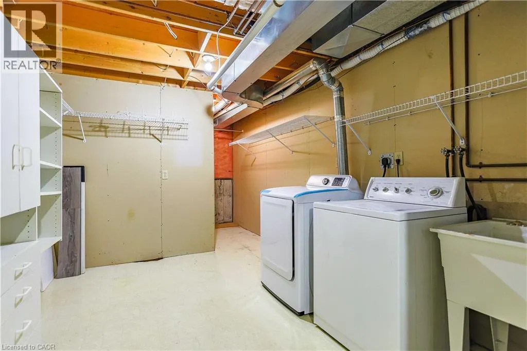 1030 COLBORNE Street E Unit# 20, #20