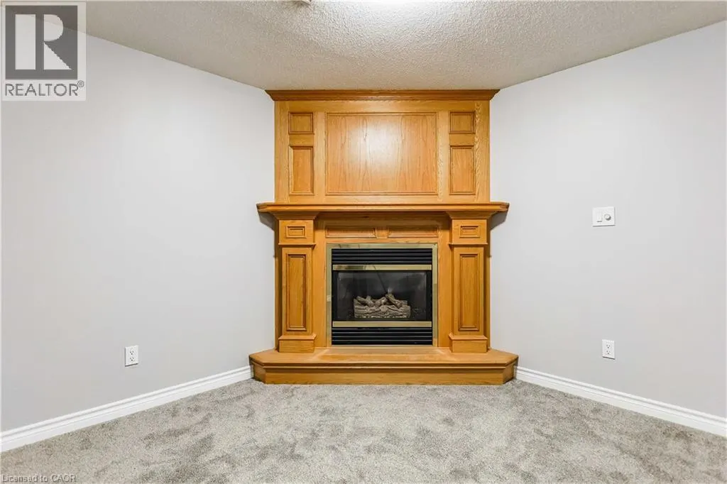 1030 COLBORNE Street E Unit# 20, #20