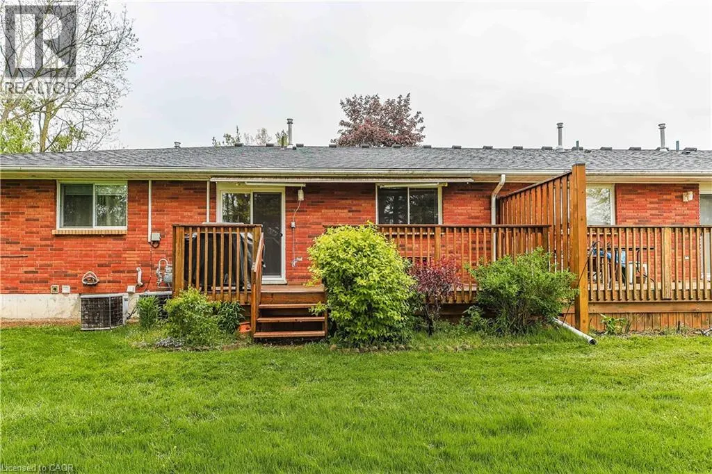 1030 COLBORNE Street E Unit# 20, #20