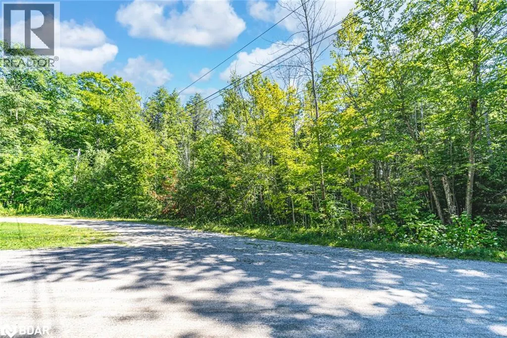 38 LASALLE Trail