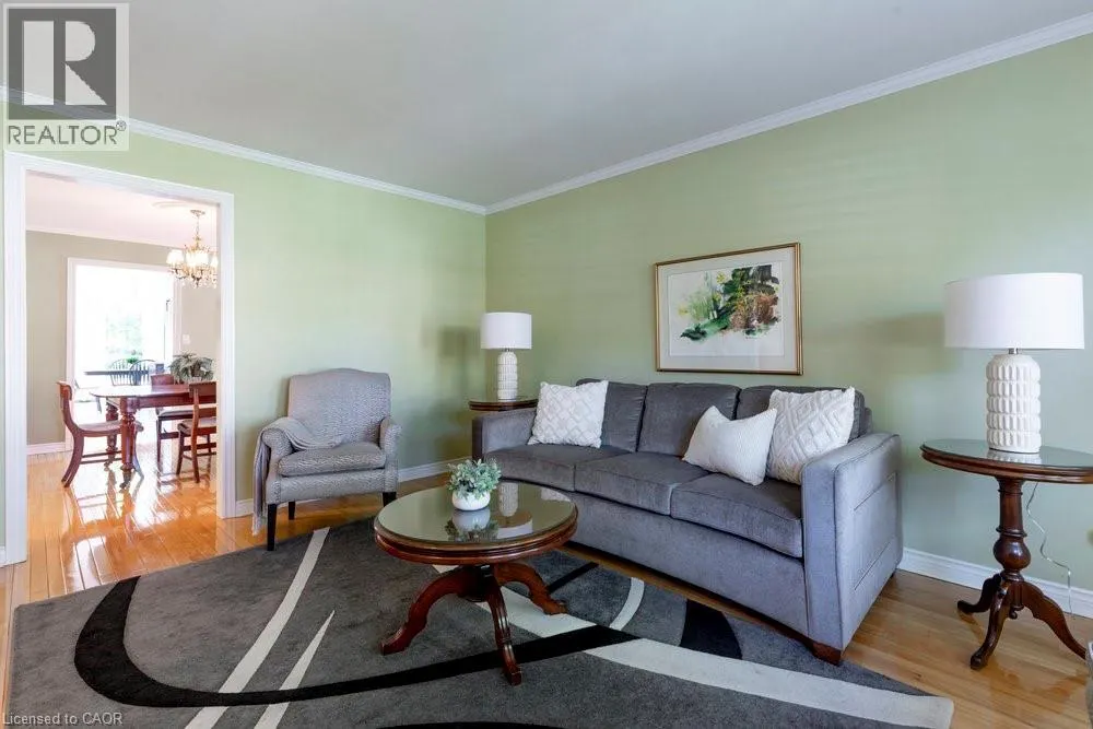 1142 AUGUSTUS Drive