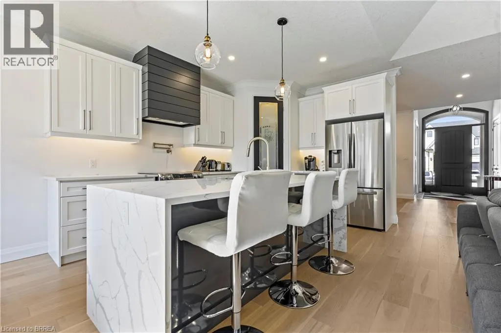 4099 SUGARMAPLE Crossing