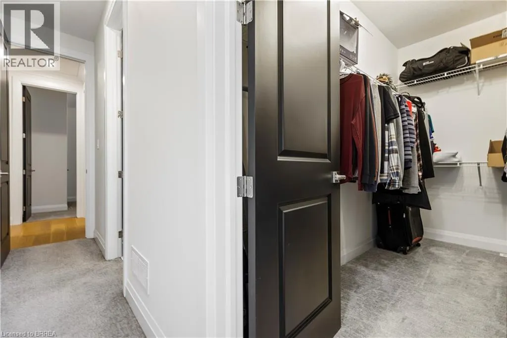4099 SUGARMAPLE Crossing