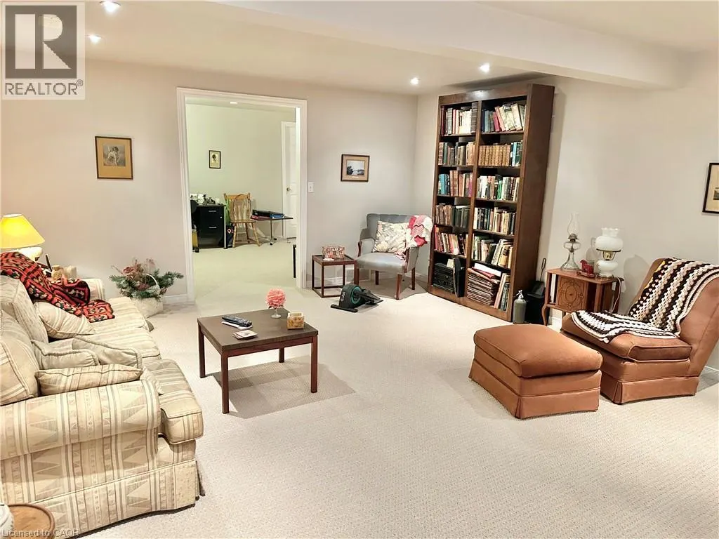21 WEMBLEY Court