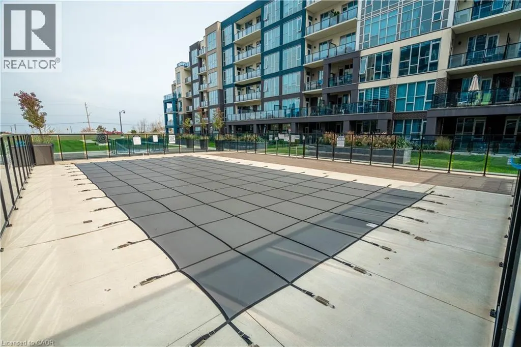 16 CONCORD Place Unit# 426, #426
