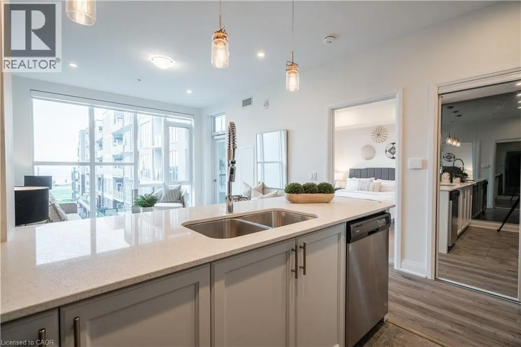 16 CONCORD Place Unit# 426, #426