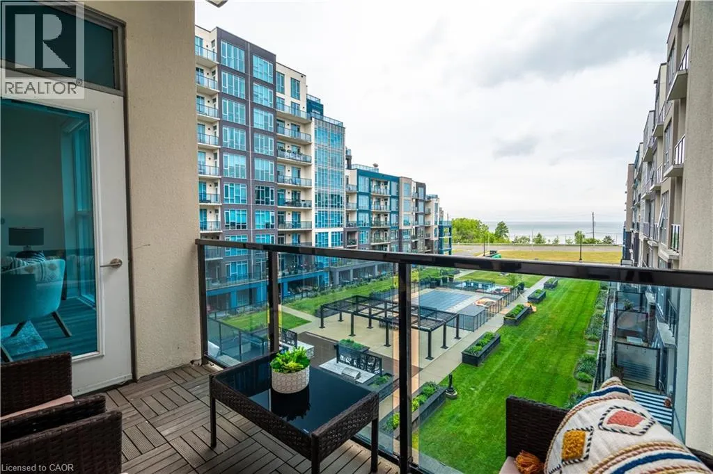 16 CONCORD Place Unit# 426, #426