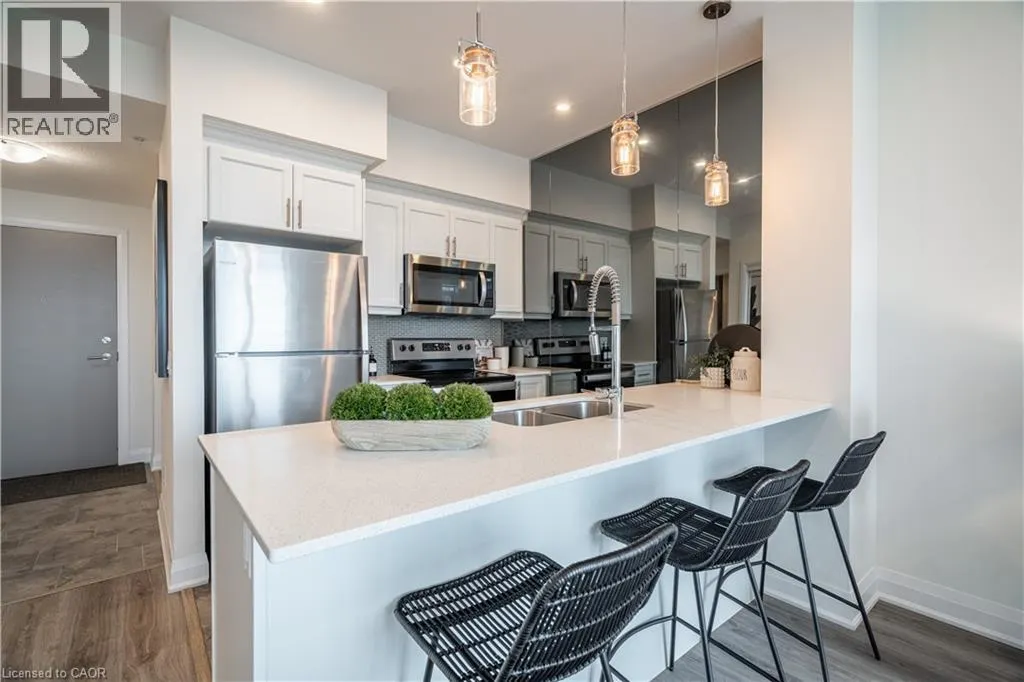 16 CONCORD Place Unit# 426, #426