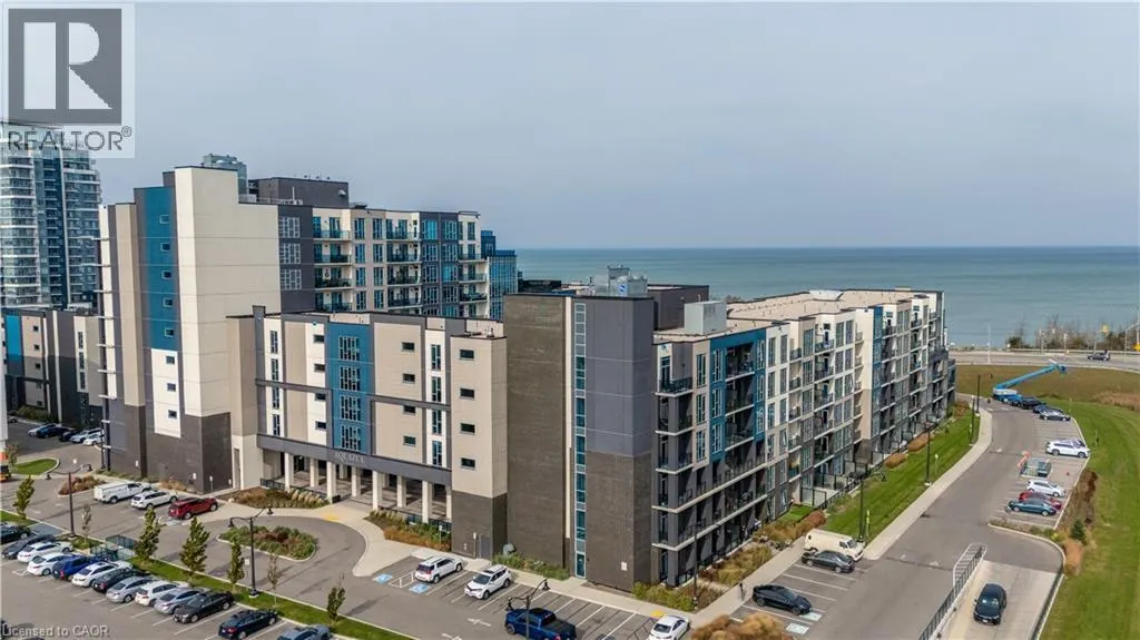 16 CONCORD Place Unit# 426, #426