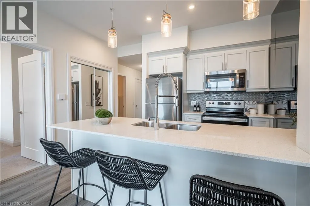 16 CONCORD Place Unit# 426, #426
