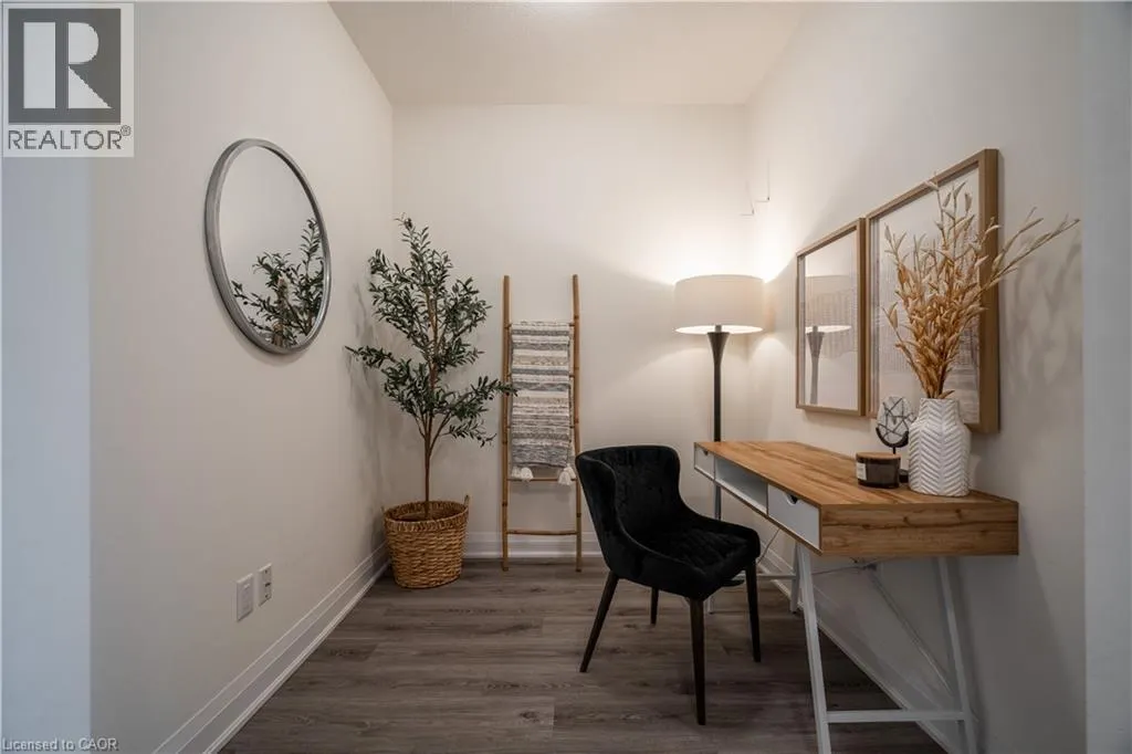 16 CONCORD Place Unit# 426, #426