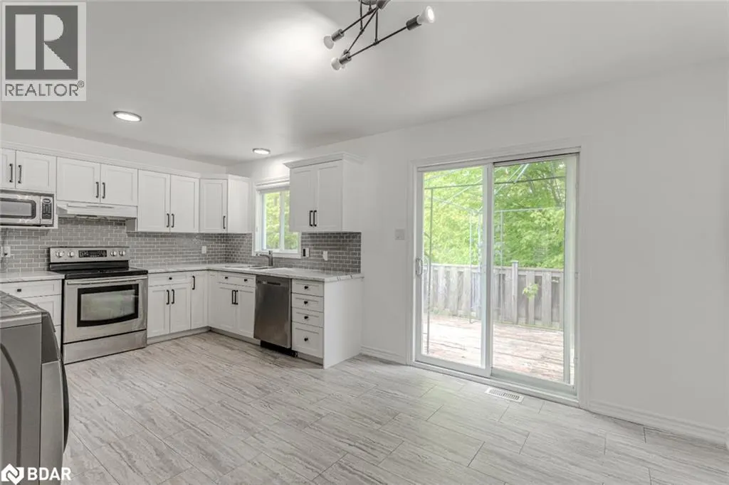 32 54TH STREET SOUTH Unit# Upper, #Upper