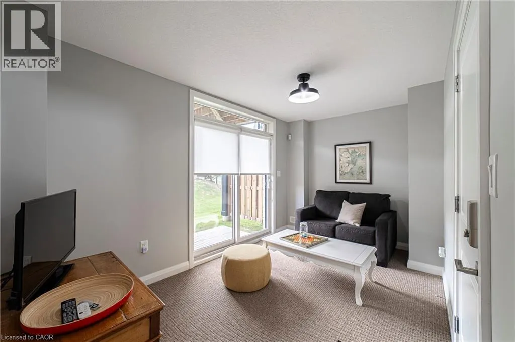 35 MIDHURST Heights Unit# 40, #40