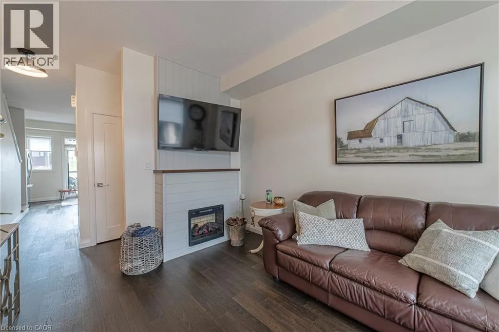 35 MIDHURST Heights Unit# 40, #40