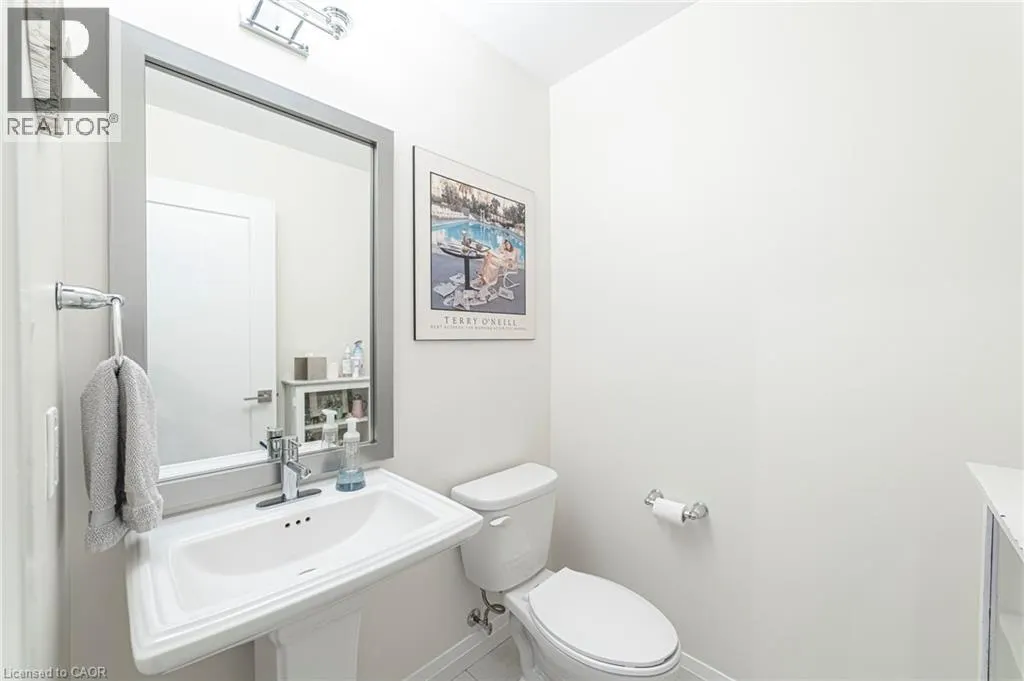35 MIDHURST Heights Unit# 40, #40