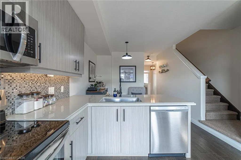 35 MIDHURST Heights Unit# 40, #40