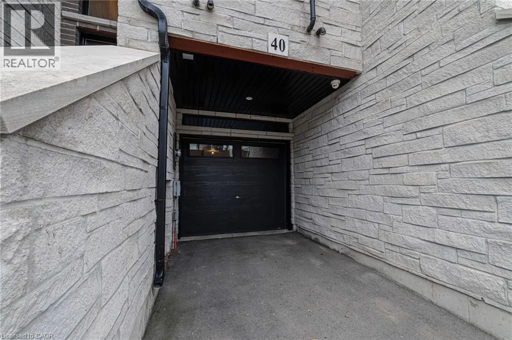 35 MIDHURST Heights Unit# 40, #40