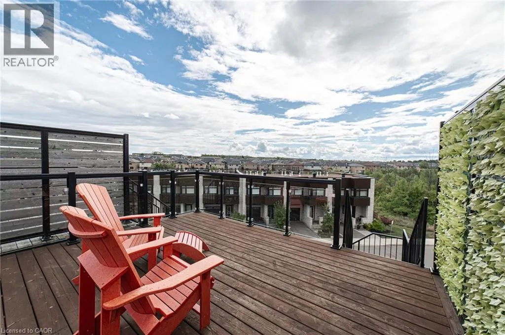 35 MIDHURST Heights Unit# 40, #40
