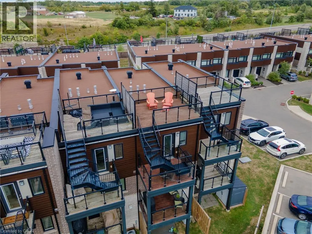 35 MIDHURST Heights Unit# 40, #40