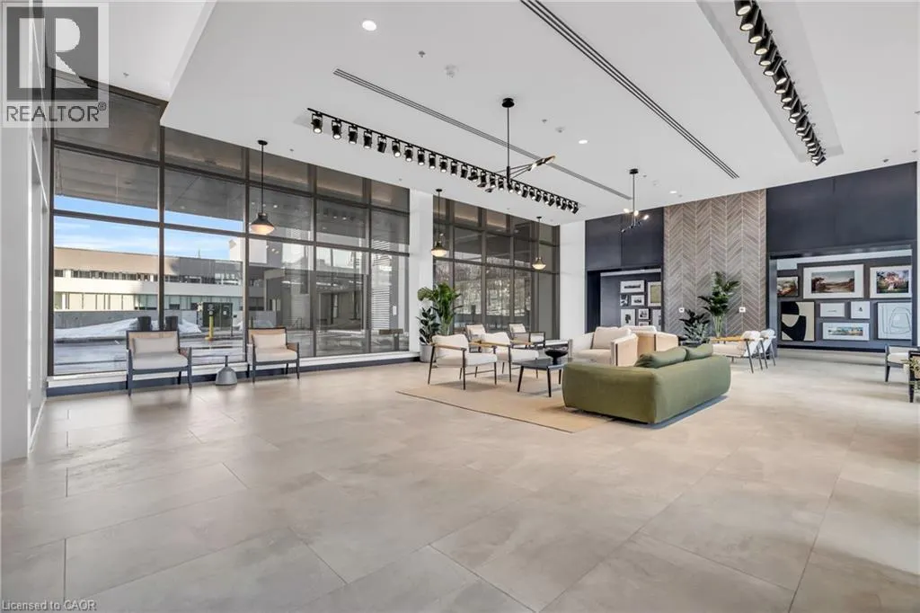 15 GLEBE Street Unit# PH2001, #PH2001