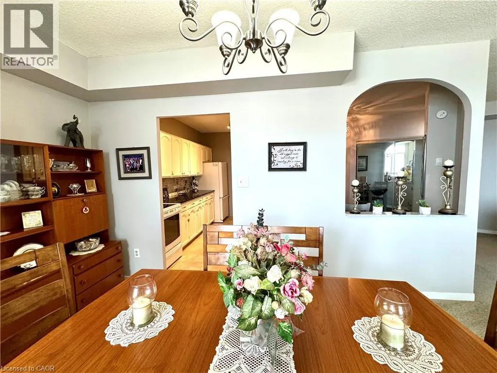 5250 LAKESHORE Road Unit# 1708, #1708