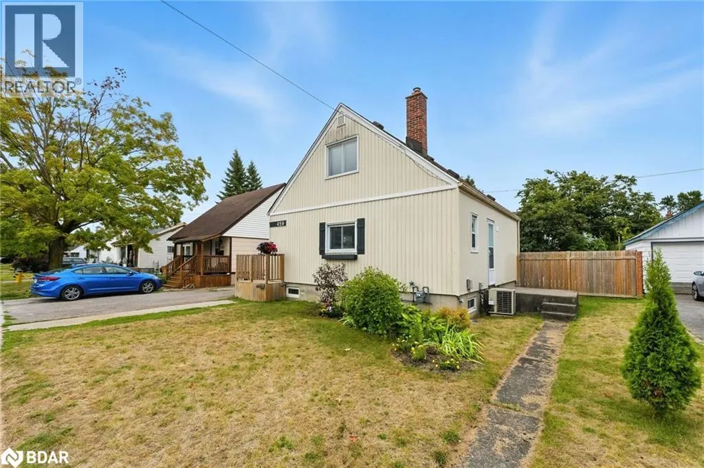 459 ROSE Avenue