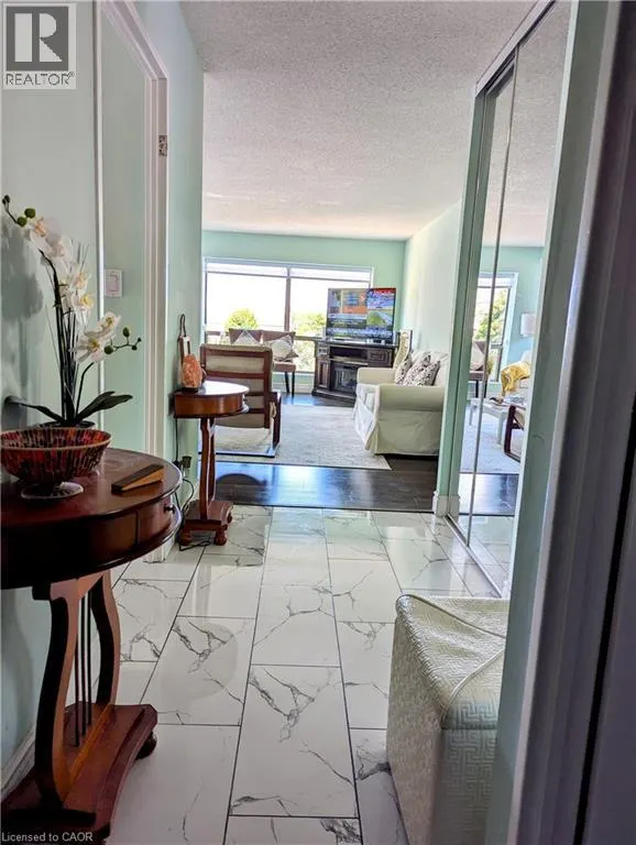 300 KEATS Way Unit# 407, #407
