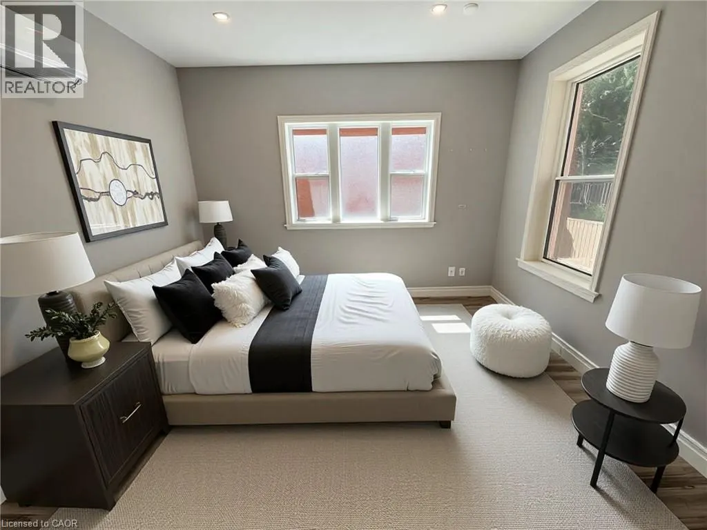 200 HOLTON Avenue S Unit# 1, #1