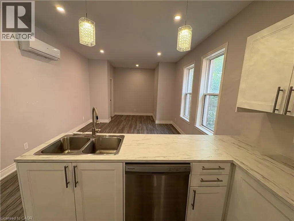200 HOLTON Avenue S Unit# 1, #1