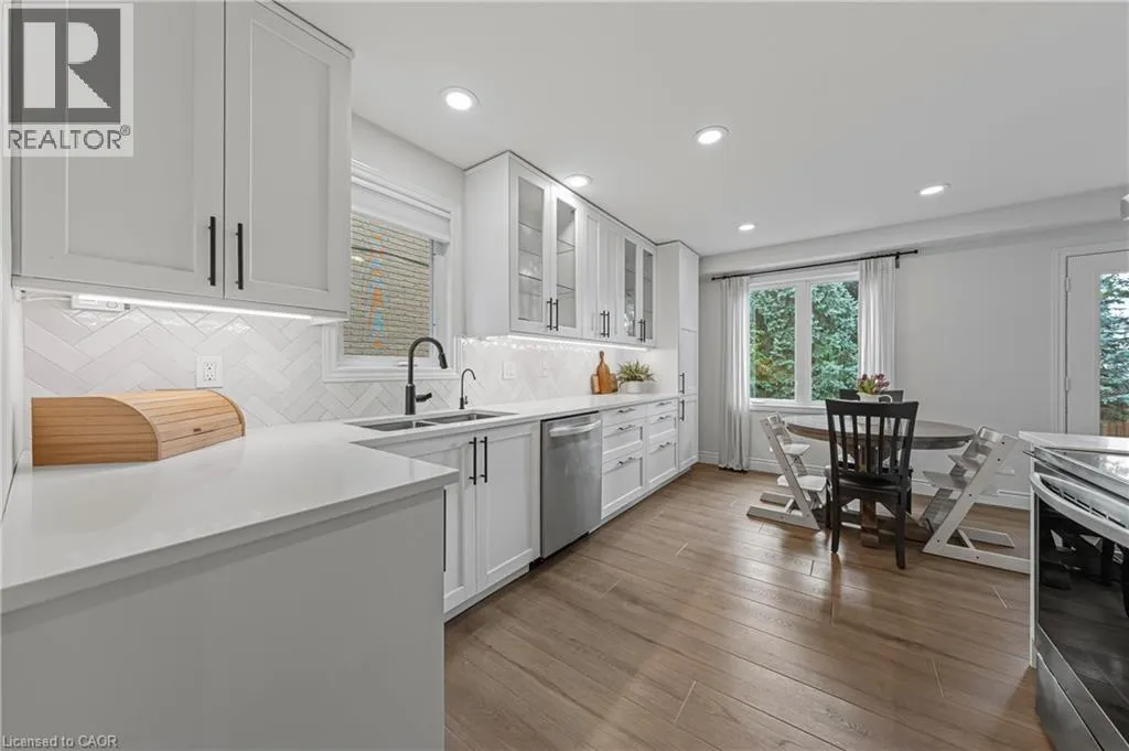 180 GRANITE HILL Drive