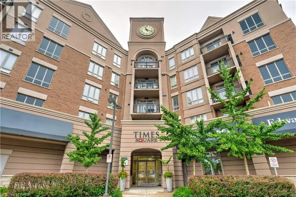 5327 UPPER MIDDLE Road Unit# 111, #111