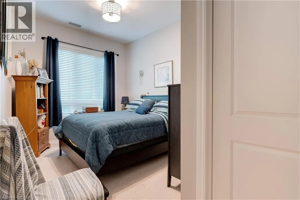 5327 UPPER MIDDLE Road Unit# 111, #111