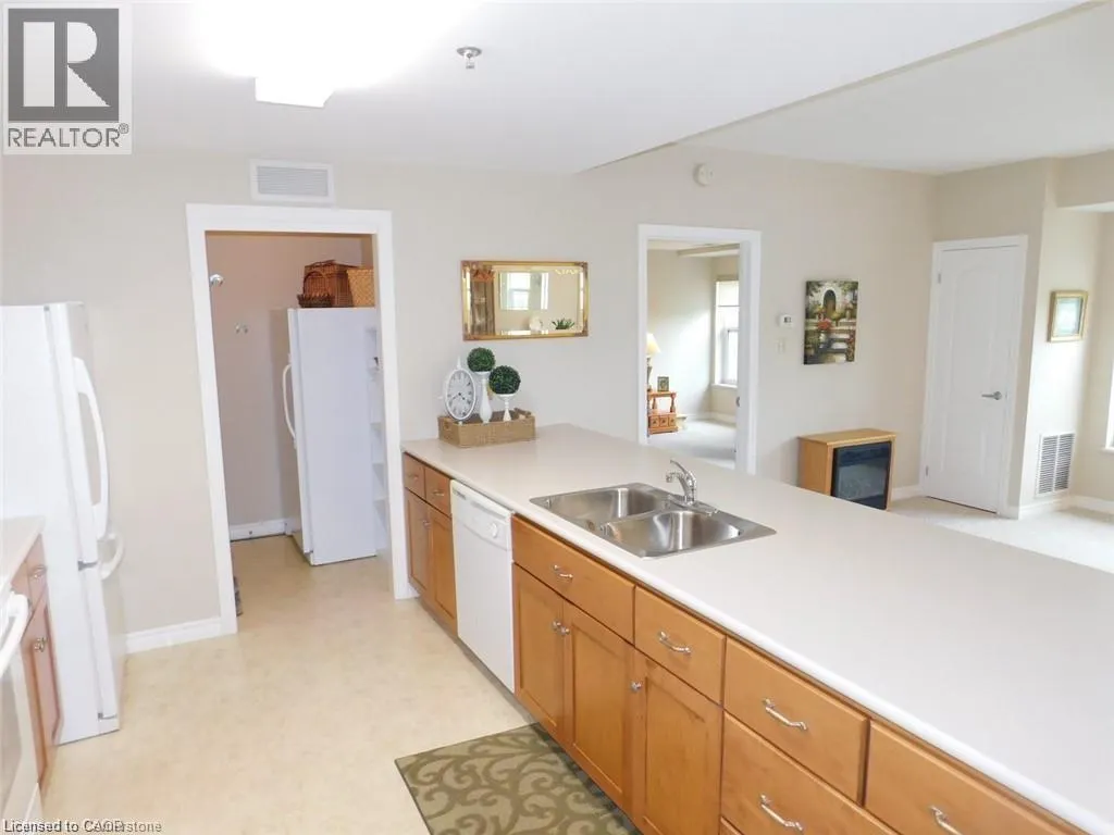 317 LOCK Street W Unit# 316, #316