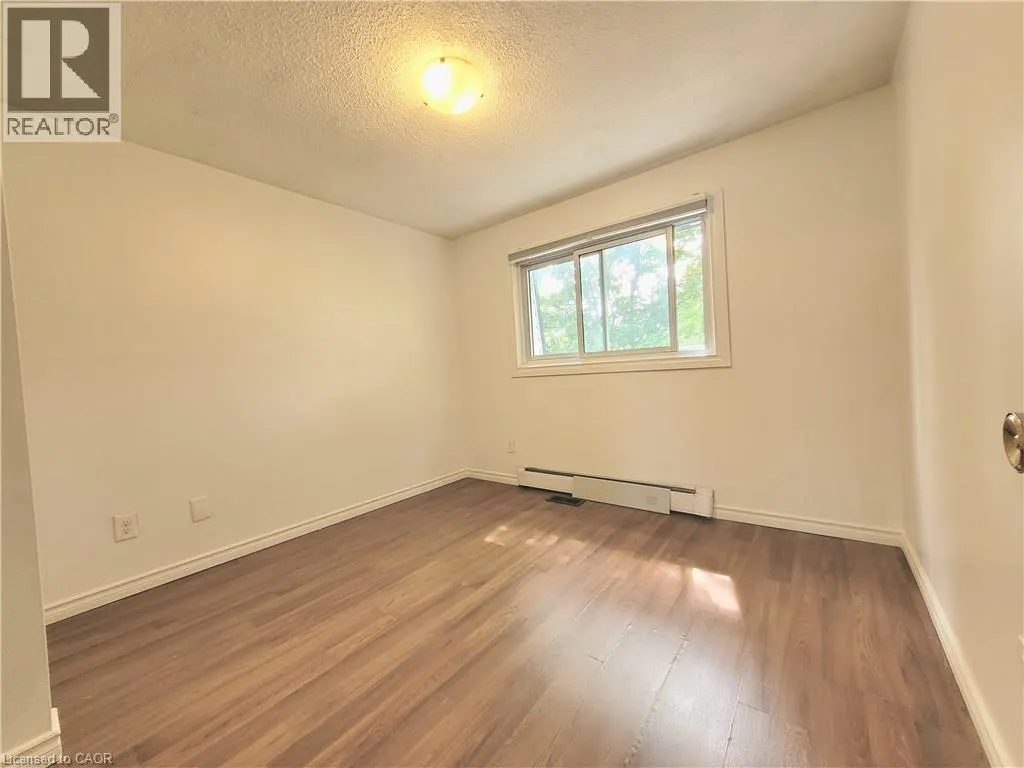 2050 UPPER MIDDLE Road Unit# 9, #9