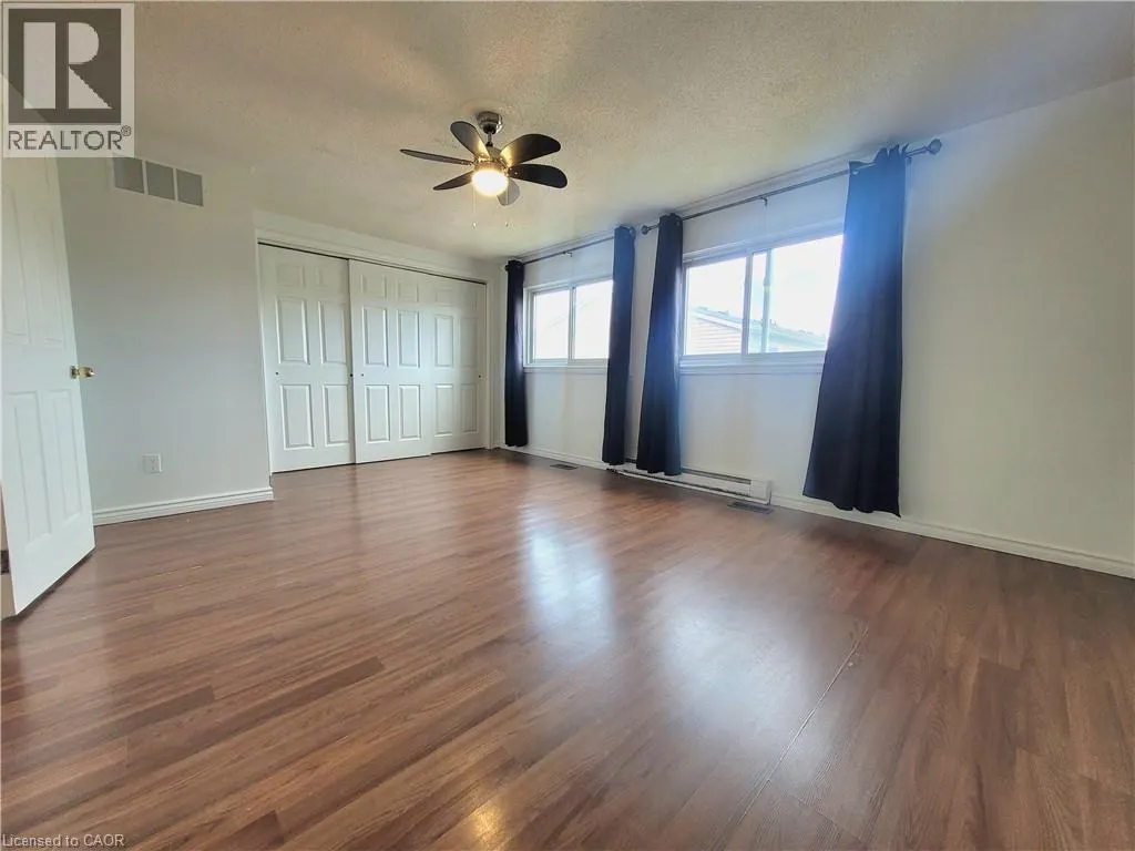 2050 UPPER MIDDLE Road Unit# 9, #9