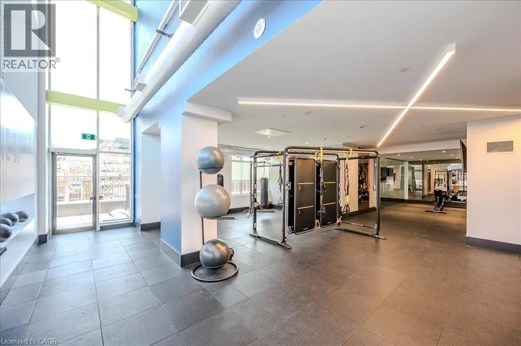 85 DUKE Street W Unit# 1702, #1702
