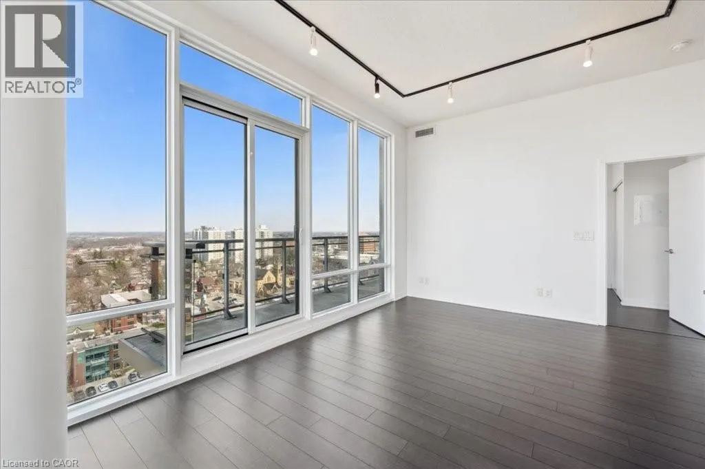 85 DUKE Street W Unit# 1702, #1702