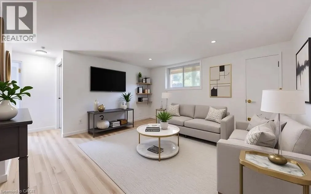 565 GREENFIELD Avenue Unit# 703, #703
