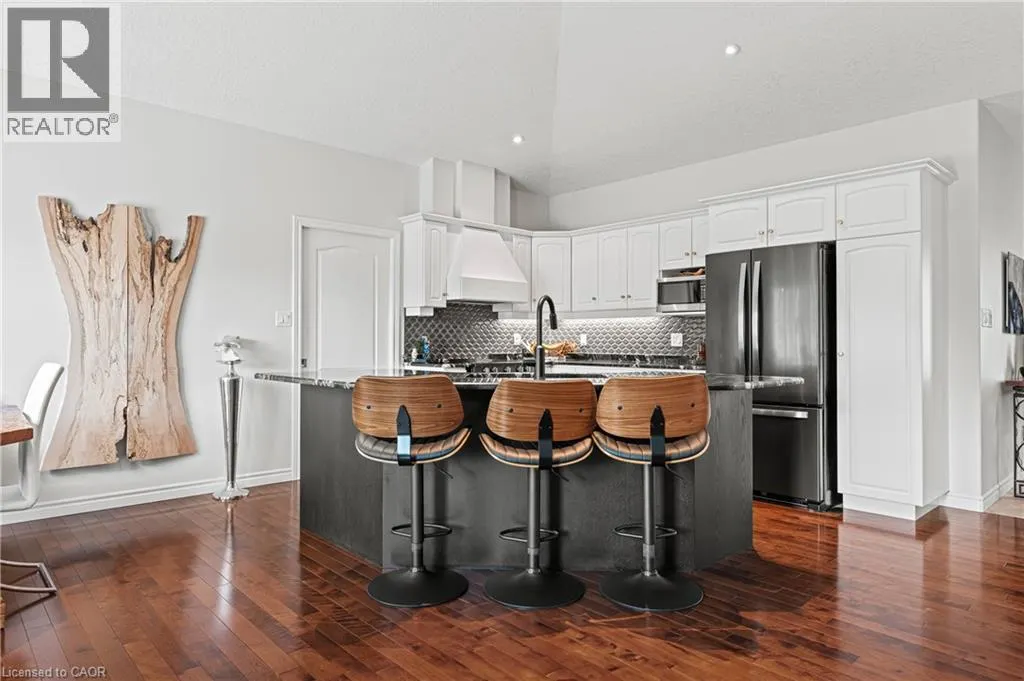 152 DEVONSHIRE Drive Unit# 18, #18
