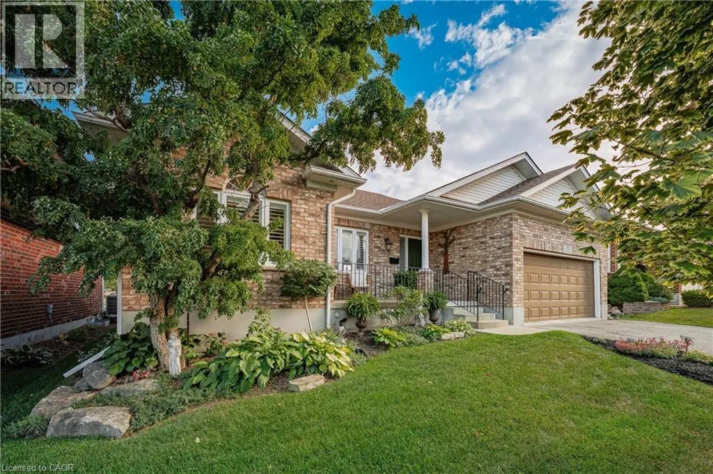 152 DEVONSHIRE Drive Unit# 18, #18