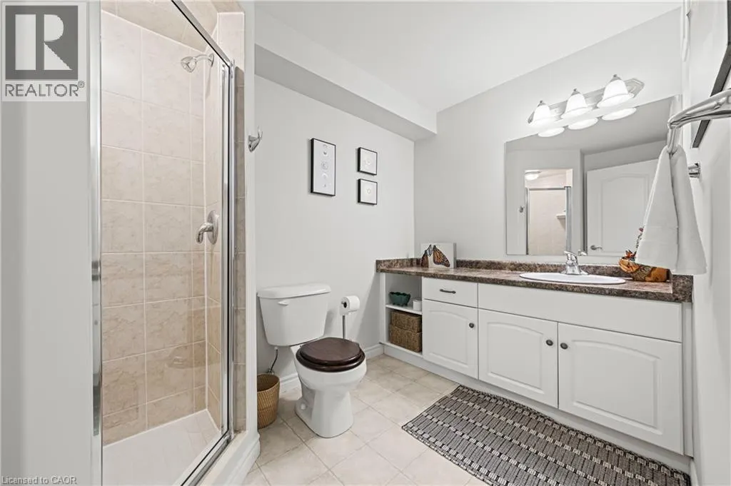 152 DEVONSHIRE Drive Unit# 18, #18