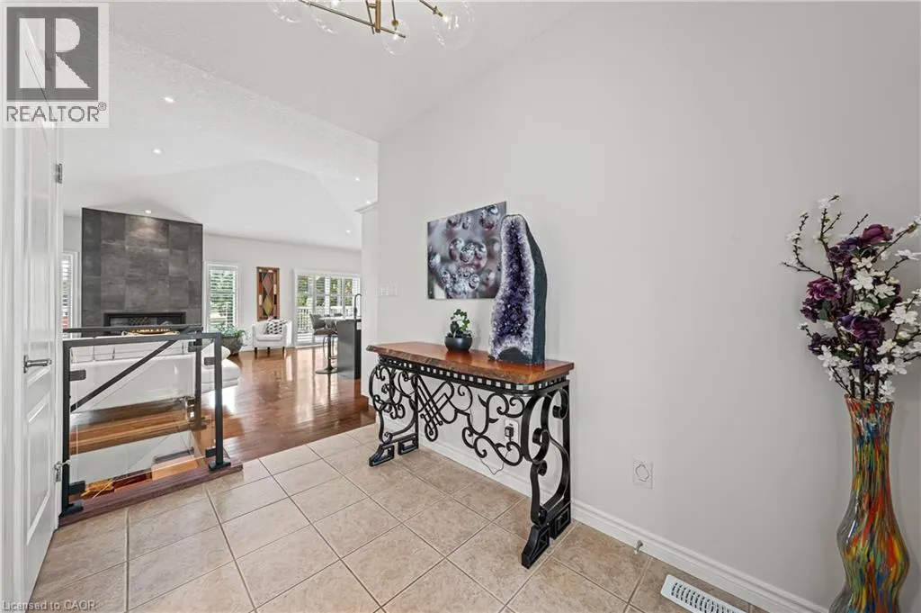 152 DEVONSHIRE Drive Unit# 18, #18