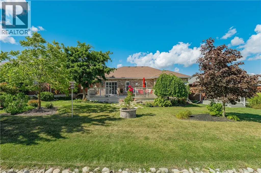 152 DEVONSHIRE Drive Unit# 18, #18